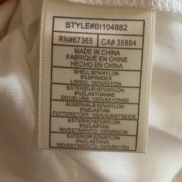 BB Dakota off the shoulder white lace top - Picture 5 of 5